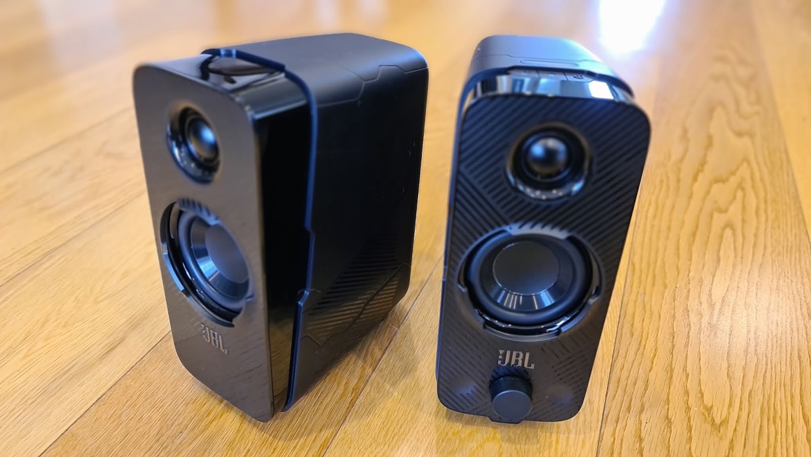 AT LAST, SOME DECENT COMPUTER SPEAKERS