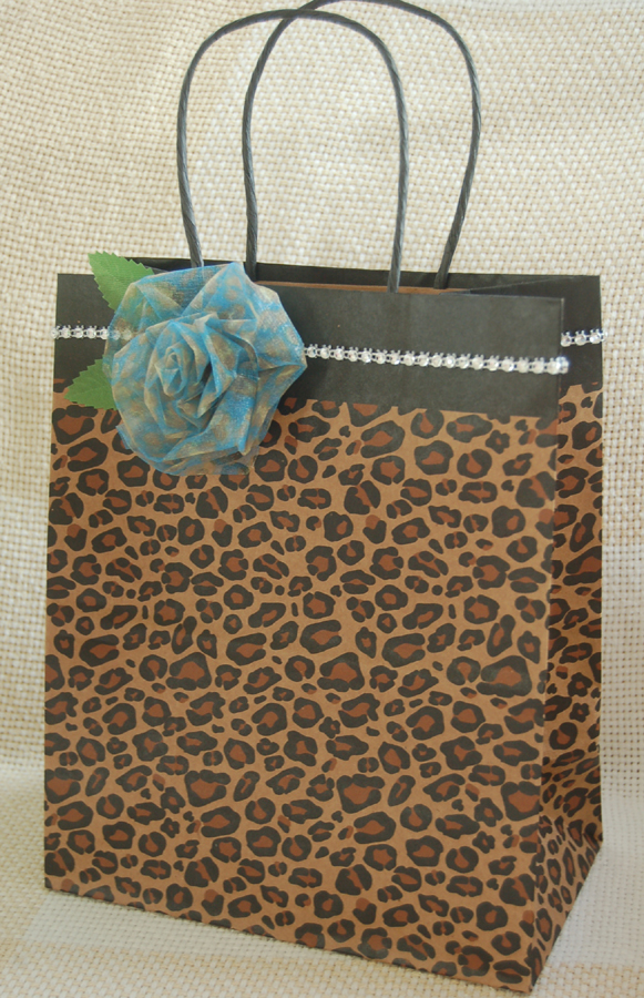 Lynn's Craft Blog Blingbling Animal Gift Bag in a Snap
