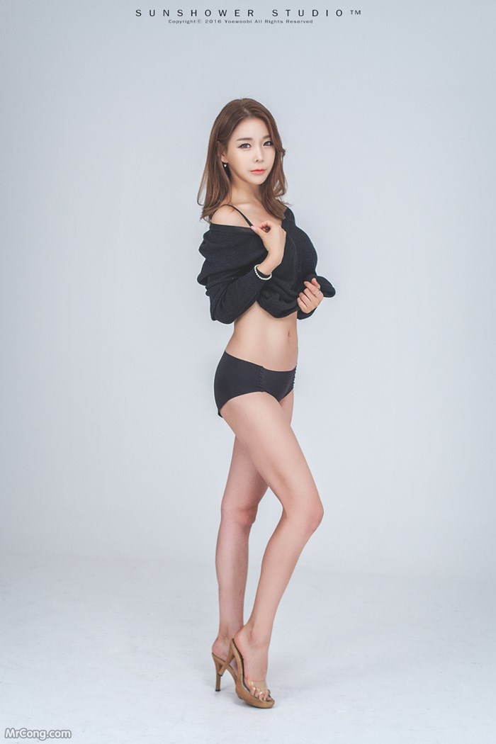 Umjia beauty shows off super sexy body with underwear (57 photos) photo 3-0