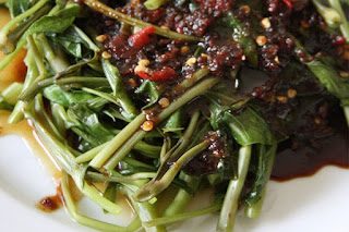  Rujak Kangkung Khas Kuningan