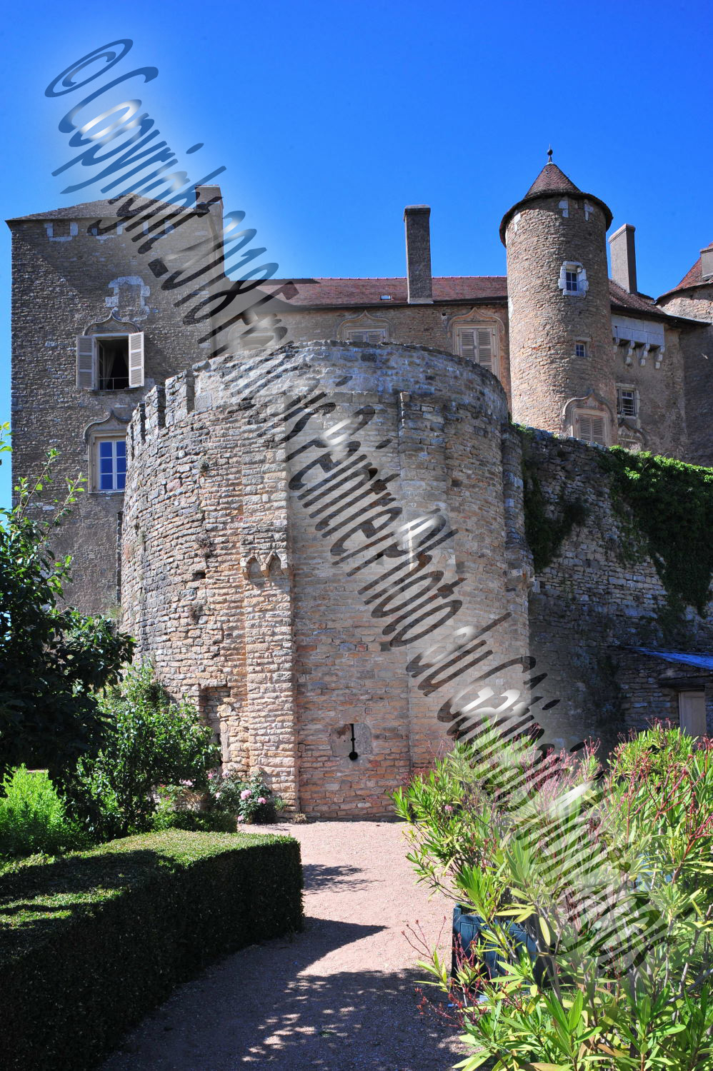chateau de Berzé