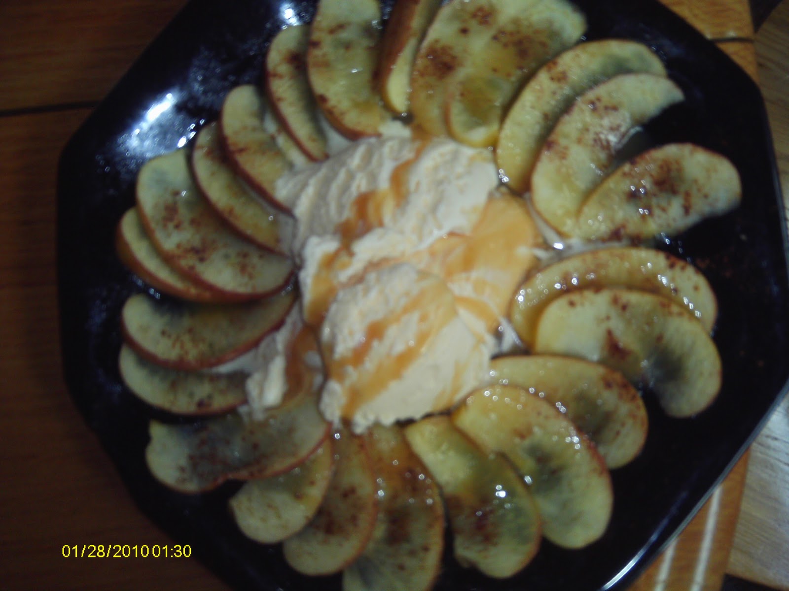Simple elegance: quick and easy apple dessert