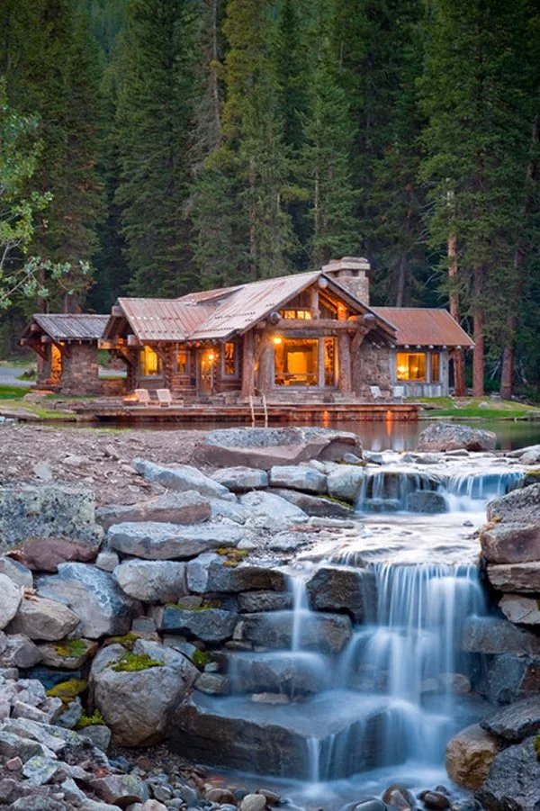 headwaters-camp-lakeside-log-cabin-2