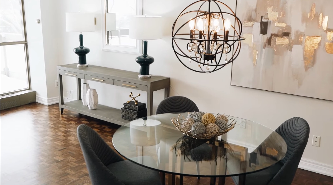 9 Interior Design Photos vs. 63 St Clair Ave W #301, Toronto Condo Tour