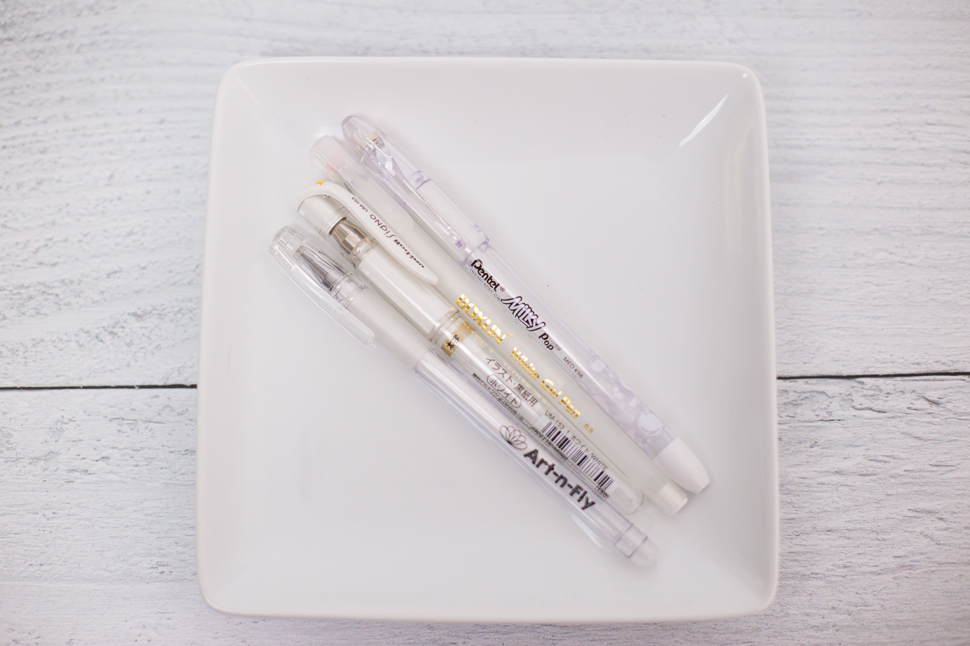 My Cluttered Corner I Found the Best White Gel Pen for Cardmaking!