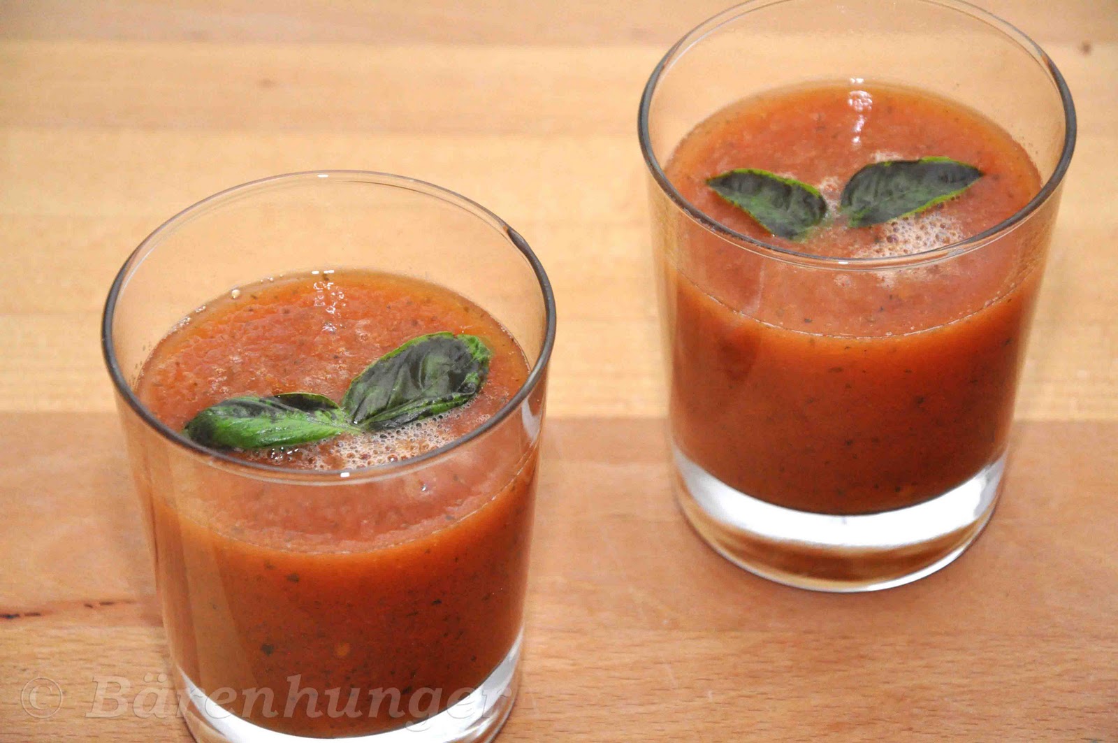 Tomaten Basilikum Suppe | Bärenhunger
