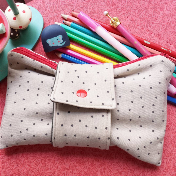 TUTORIAL ESTUCHE LAZO Vuelta al cole (Patrón) 