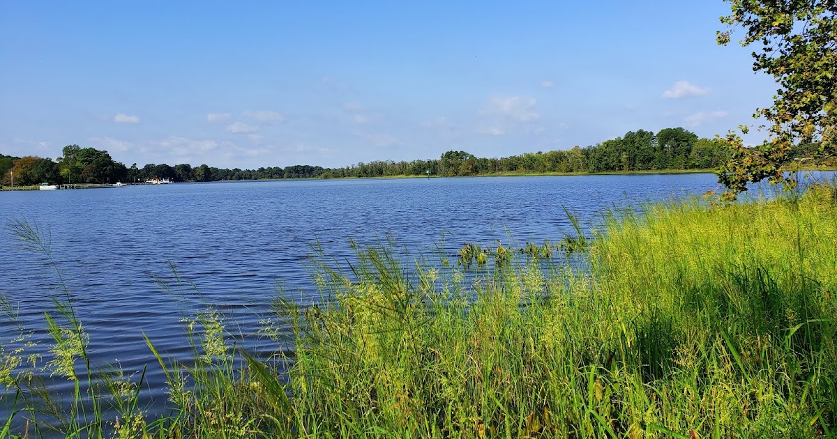 MidAtlantic DayTrips Hiking in Historic Pemberton Park