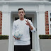 Tem cinema, carrões. . . Özil abre as portas da sua mansão de luxo em Londres; confira o vídeo