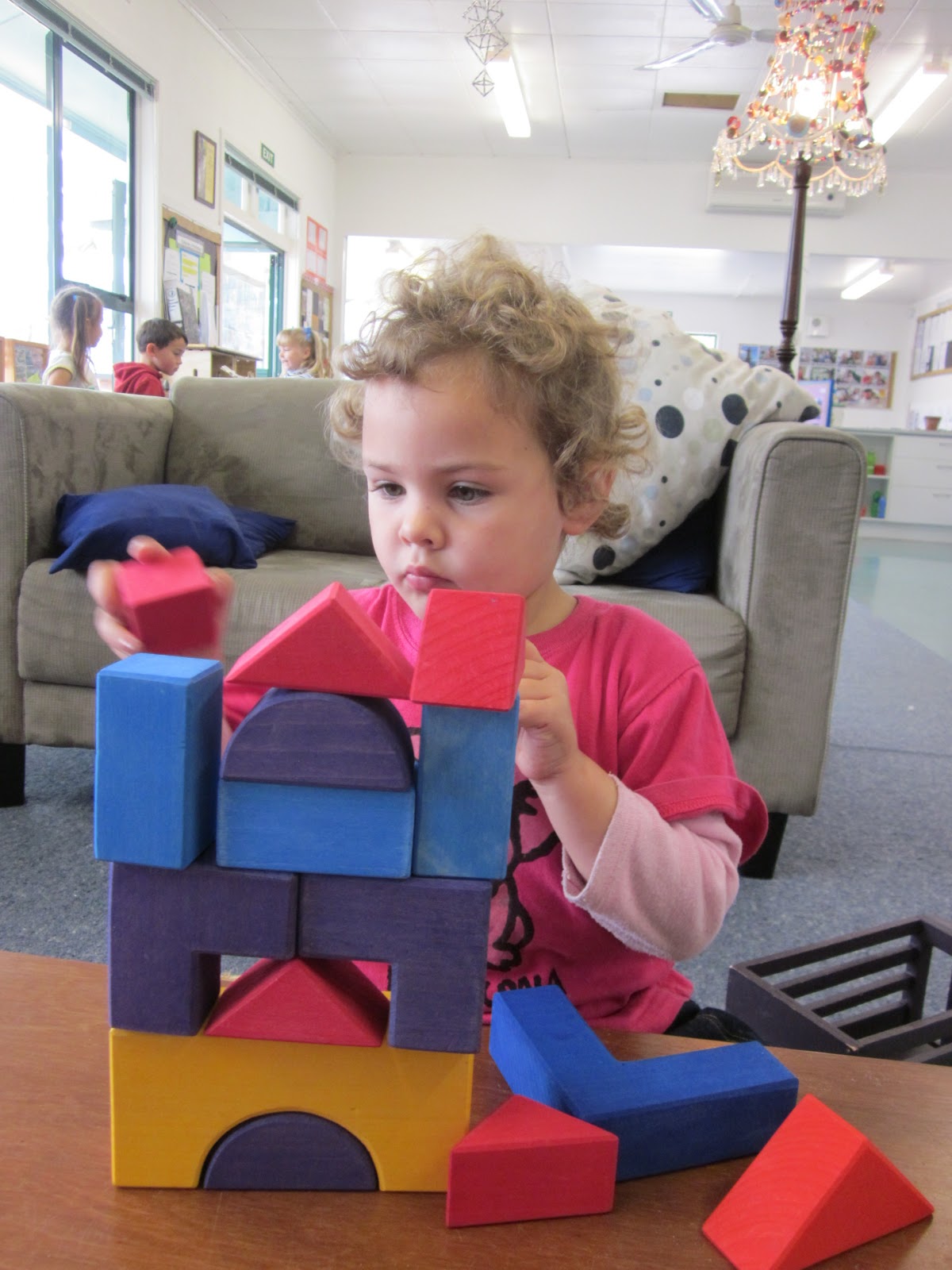 Mairtown Kindergarten: Blocks and more blocks....