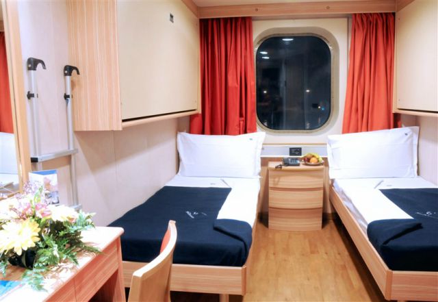 Cruise Break - Grimaldi Lines - Cabine - Poracci In Viaggio cruise-break-grimaldi-lines-cabine-poracci-in-viaggio