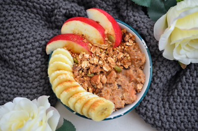 Plan no 3 Breakfast - cooked oats along with slices apple Plan no 3 Breakfast - cooked oats along with slices apple
