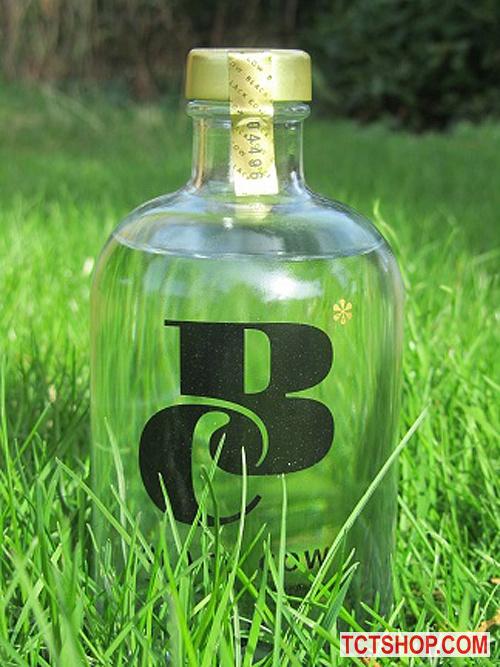 Rượu vodka chưng cất từ… sữa bò tươi Rượu vodka chưng cất từ… sữa bò tươi