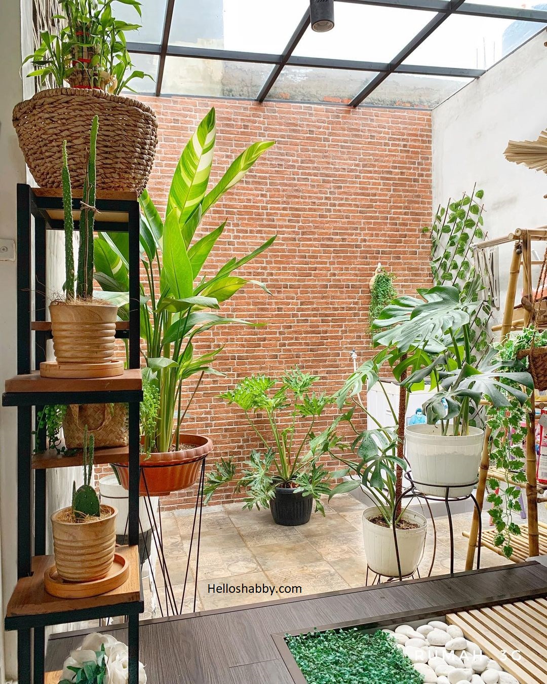 7 Contoh Desain Rumah dengan Batu Bata Merah Terbaru ~ HelloShabby.com