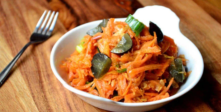गाजर द्राक्षे कोशिंबीर - पाककला | Gajar Drakshe Koshimbir - Recipe