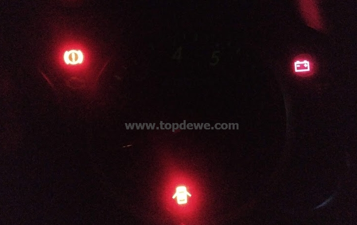 Penyebab Indikator Aki Mobil Menyala Terus Ternyata Bukan Masalah Aki Topdewe Com