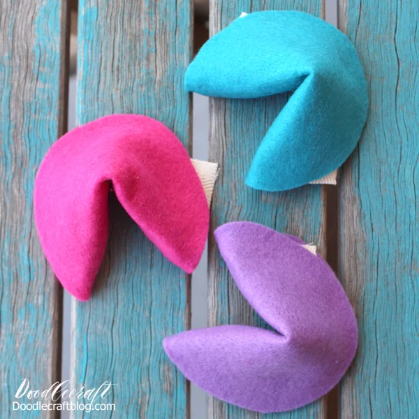 Brightly colored fortune cookies made with felt diy