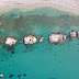 Αρτολίθια: Η γαλαζοπράσινη παραλία της Ηπείρου με τους φυσικούς κυματοθραύστες![βίντεο]