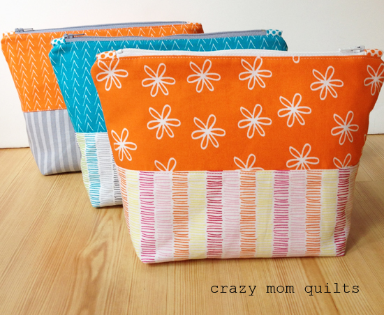 crazy mom quilts: two-color zip pouches
