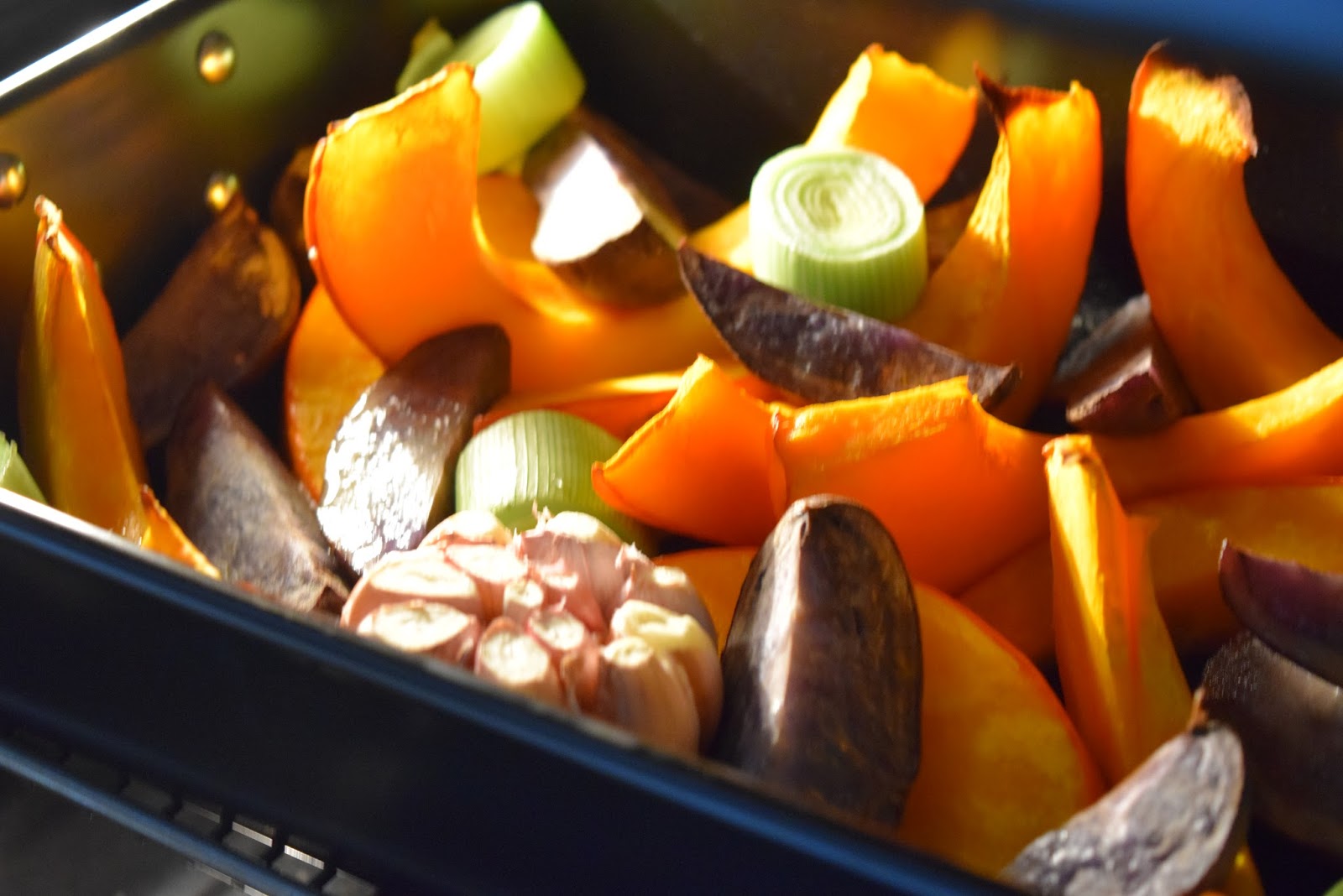 Vegan CooKing: Geröstetes Ofengemüse mit Feigen &amp; Zwetschgen