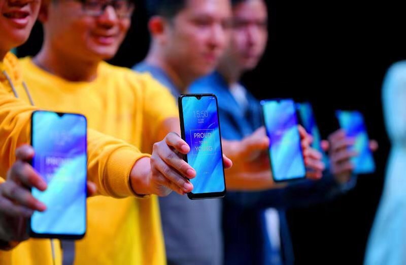 Harga Dan Spesifikasi Realme 3 Bertenaga Helio P60 Di Indonesia