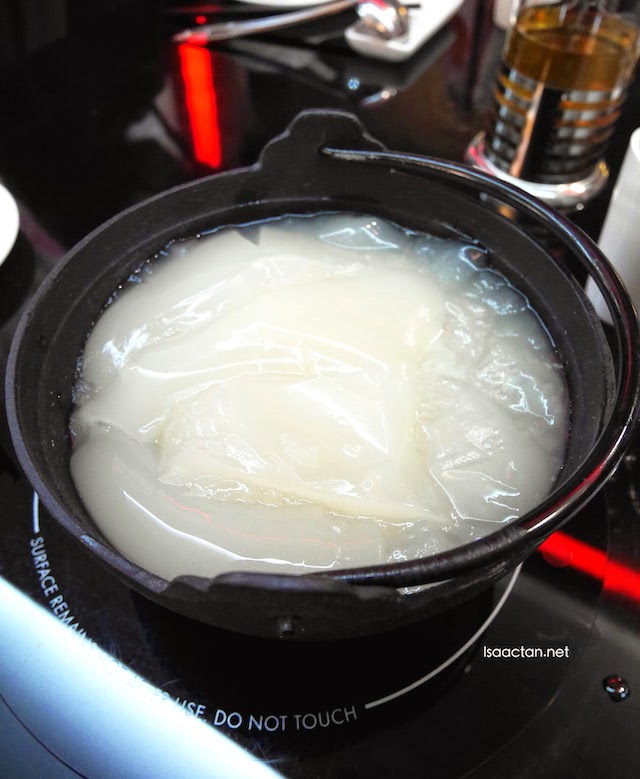 Bone & Pot Collagen Soup Steamboat Restaurant @ Bandar Puteri Puchong