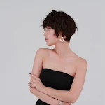 Hwang In Ji Lovely in Black Mini Dress Foto 9