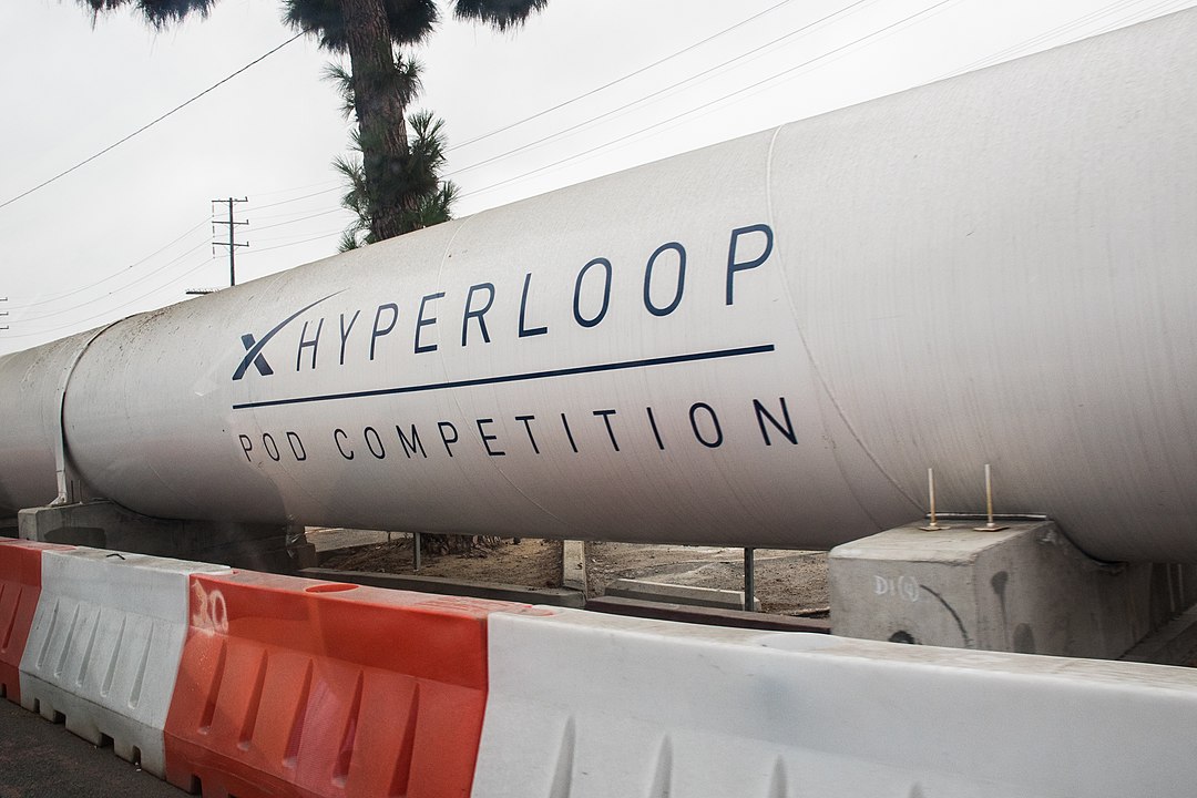 What is Hyperloop? Future of Hyperloop. Hyperloop train kya hai?