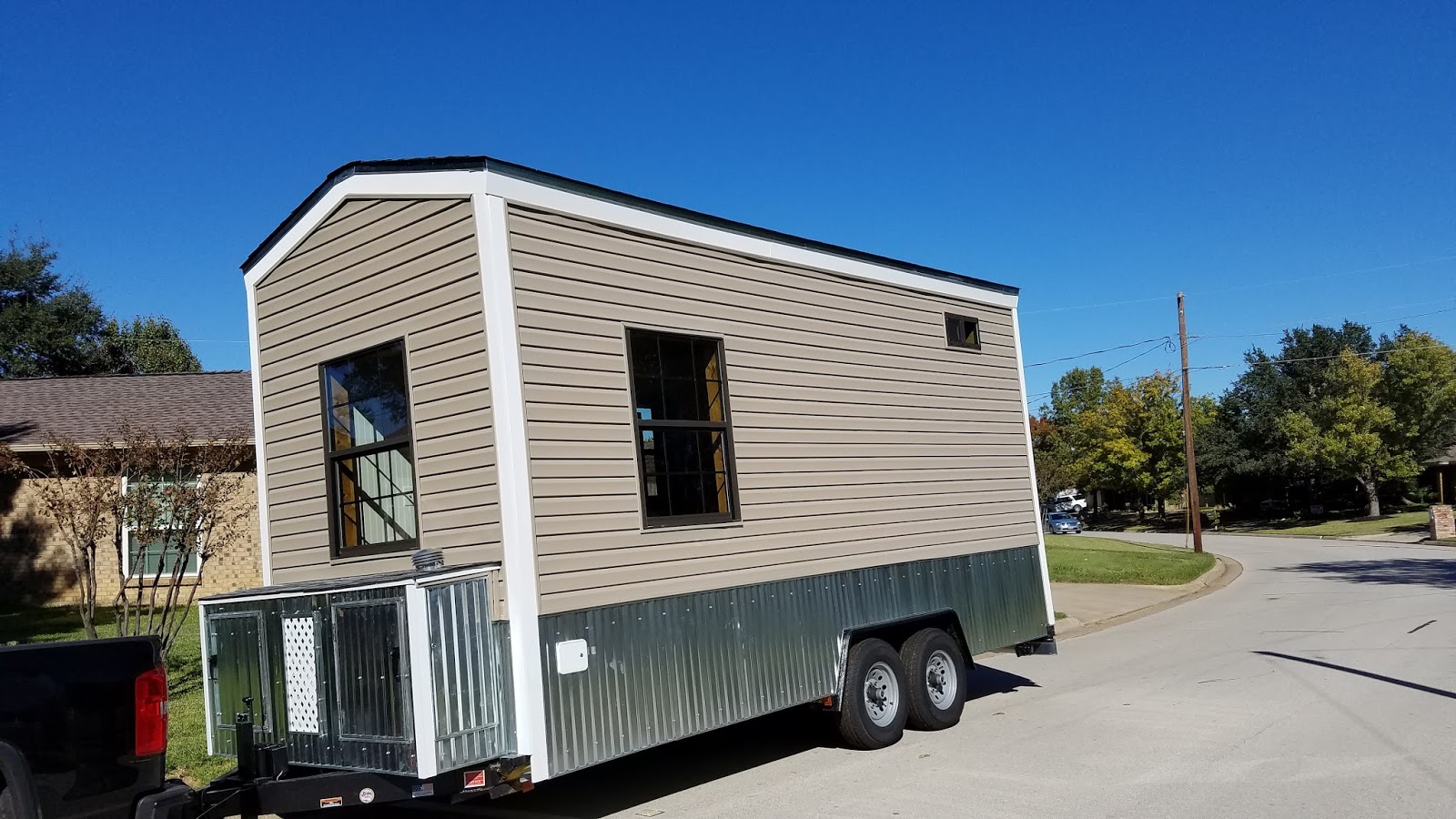 Fort Worth Tiny House (160 Sq Ft) [ TINY HOUSE TOWN ]