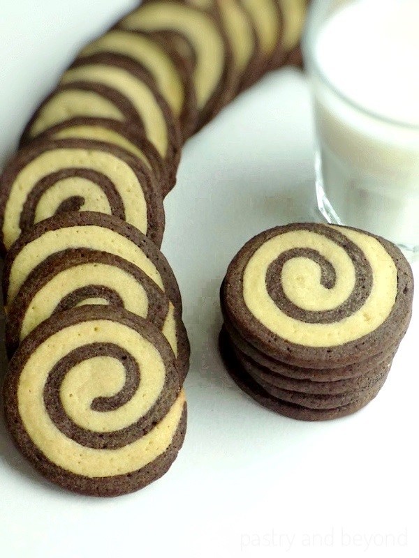 Chocolate and Vanilla Swirl Cookies(pastryandbeyond.com). 