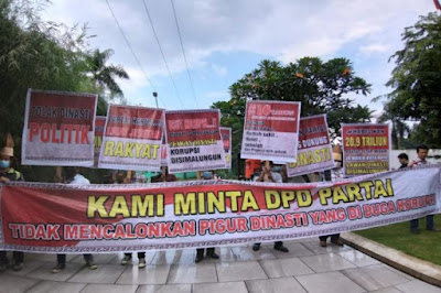 Gerakan Peduli Simalungun Protes Ke Kantor PDIP Sumut, Tolak Anton Saragih Bacalon Bupati Simalungun