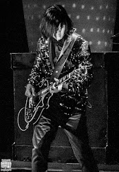 smashing gallagher noel pumpkins concert flying birds pavilion pnc