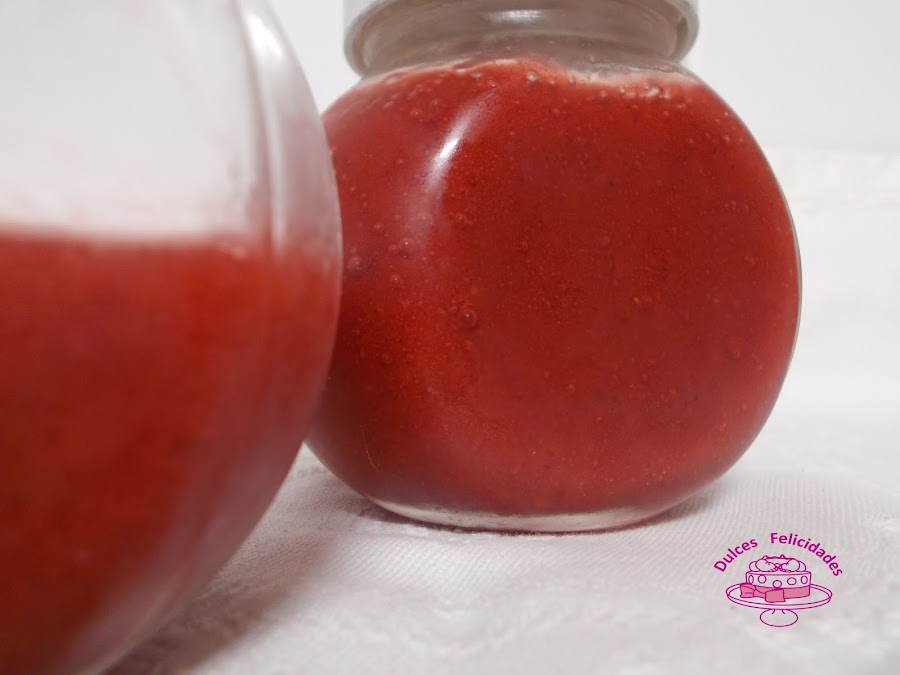 Mermelada de fresa casera
