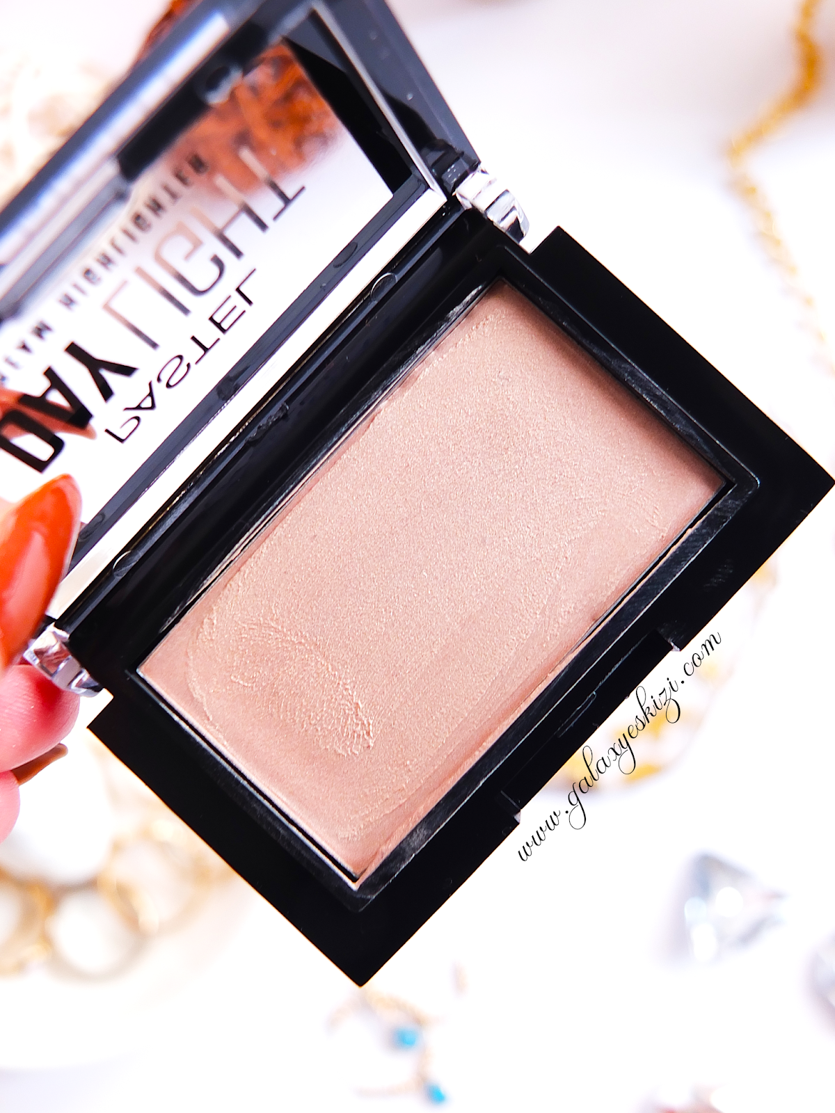 Pastel Daylight Krem Highlighter11 İnceleme Galaxyeskizi Moda Dünyası