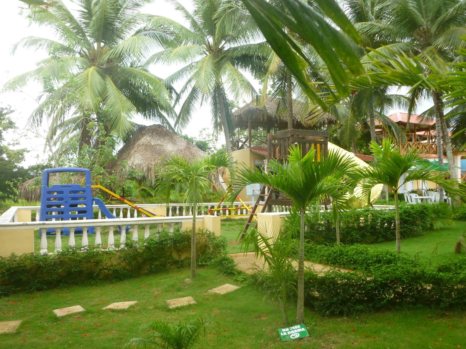 MILENIO CALIENTE: ESTE VERANO VEN A CAMPO AZUL.