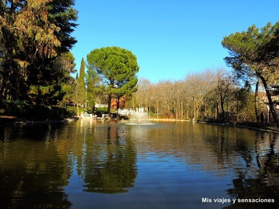 Estanque Parque Quinta de los Molinos. Madrid