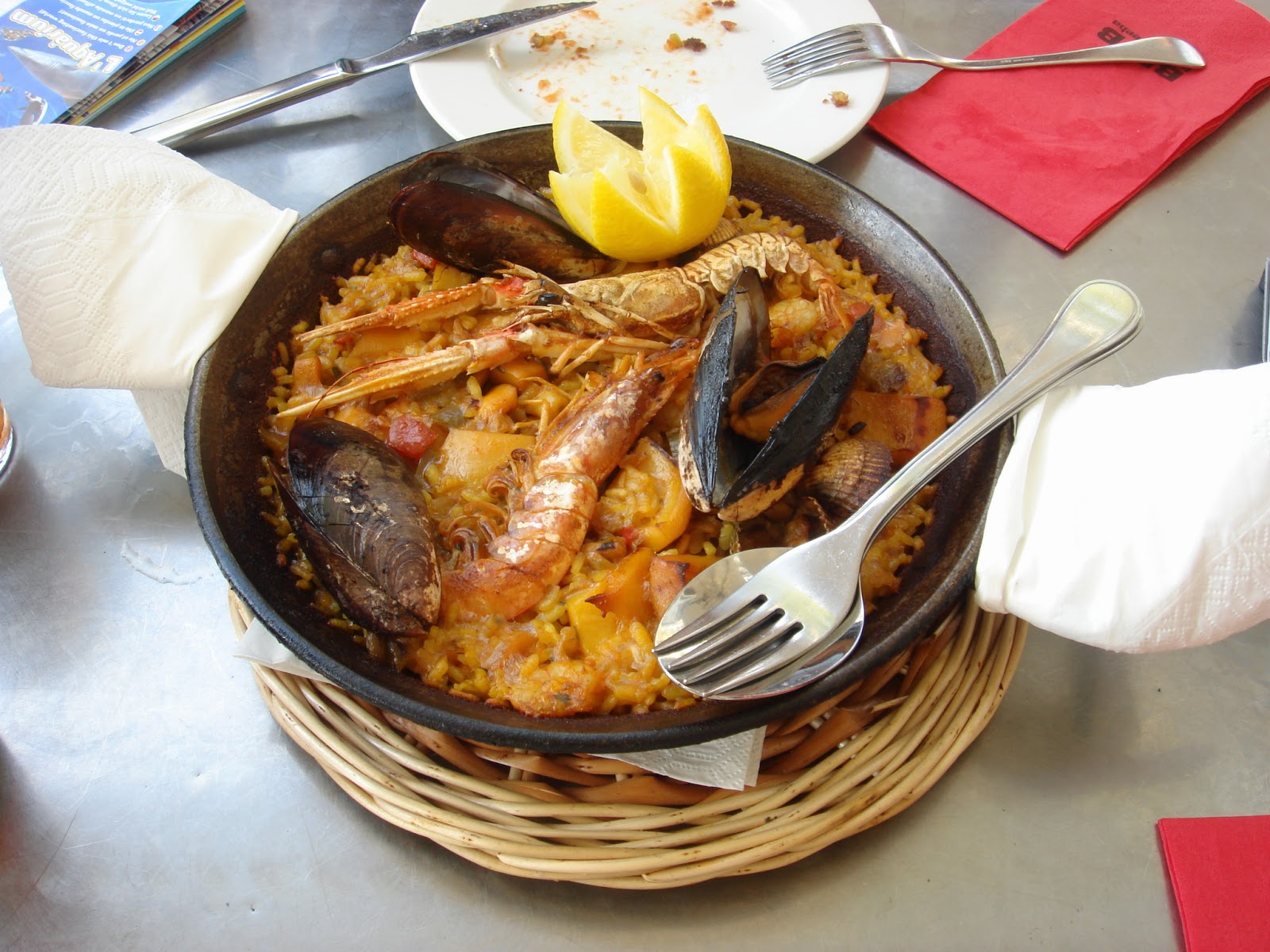 Cafe Ba-Ba-Reeba (Barcelona, SPAIN) ★★★☆☆ | A traveling foodie's ...