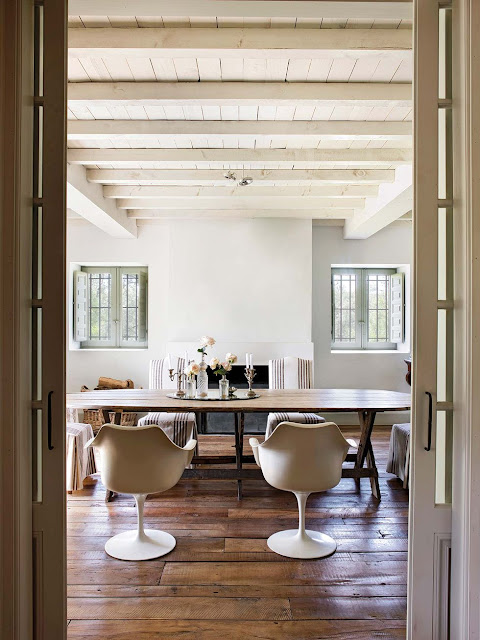 A country house in Spain with a fabulous aesthetic
