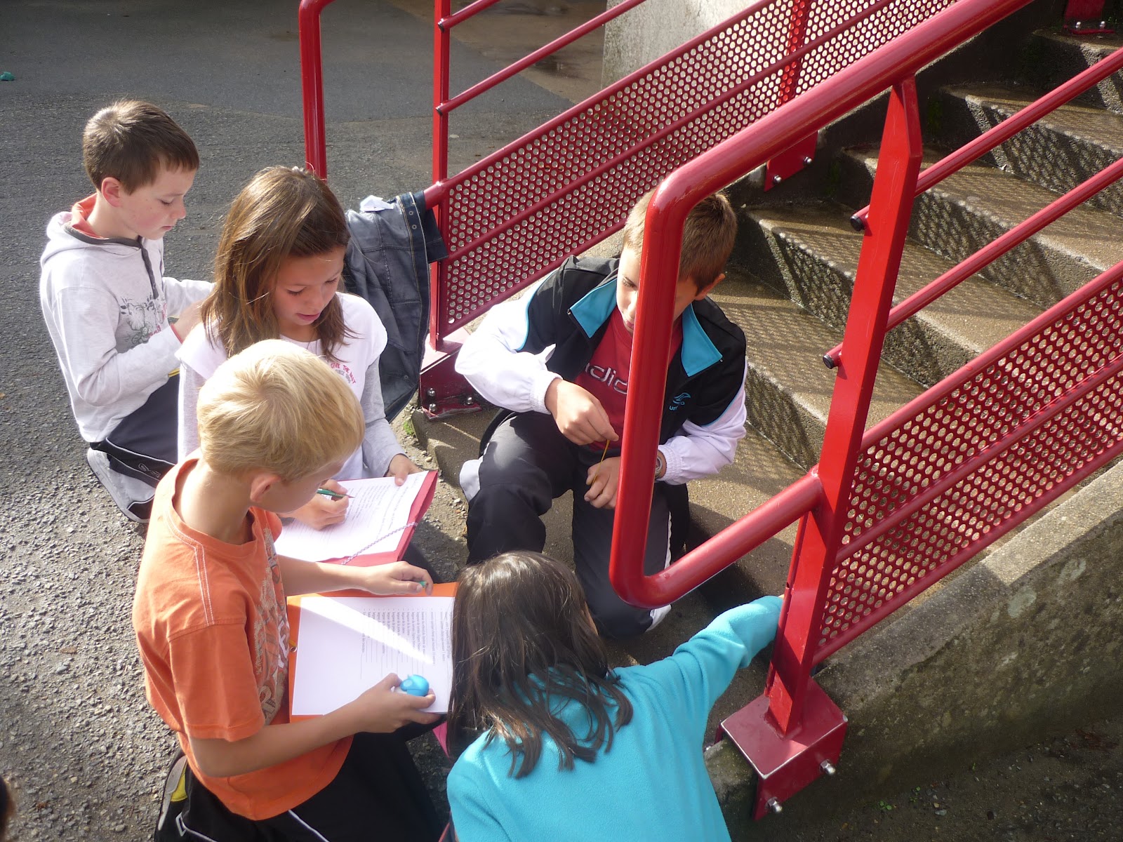 Les CE2/CM1 école Sainte-Marie La Chapelle des Marais: Mesures de longueur