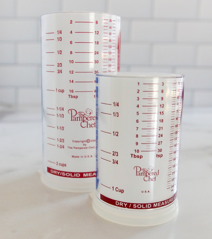 The Pampered Chef, Kitchen, The Pampered Chef Drysolid Liquid Measuring  Cup Made In Usa