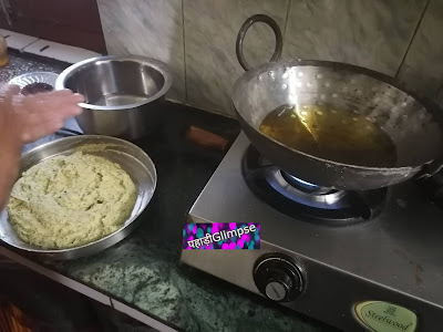 urad dal ke pakode recipe uttarakhand in hindi