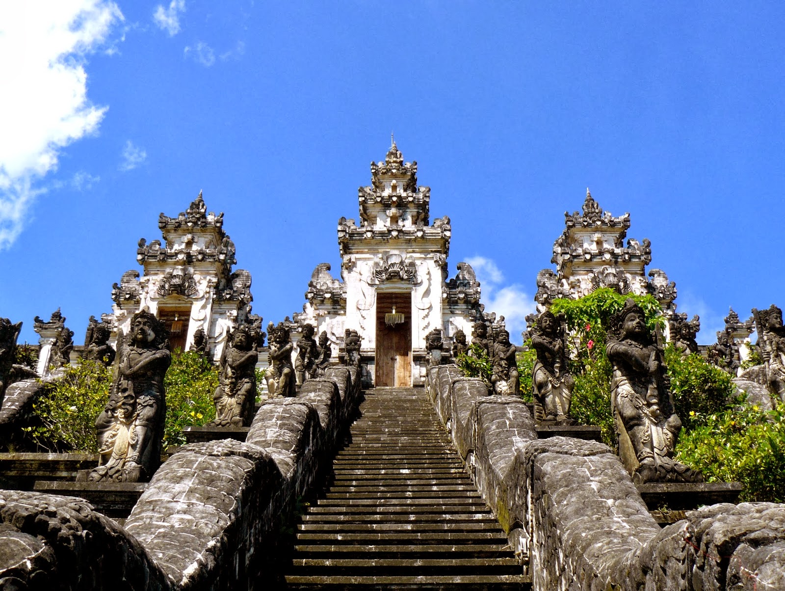 Tempat Wisata Di Bali Pura Lempuyang, Bali, Indonesia
