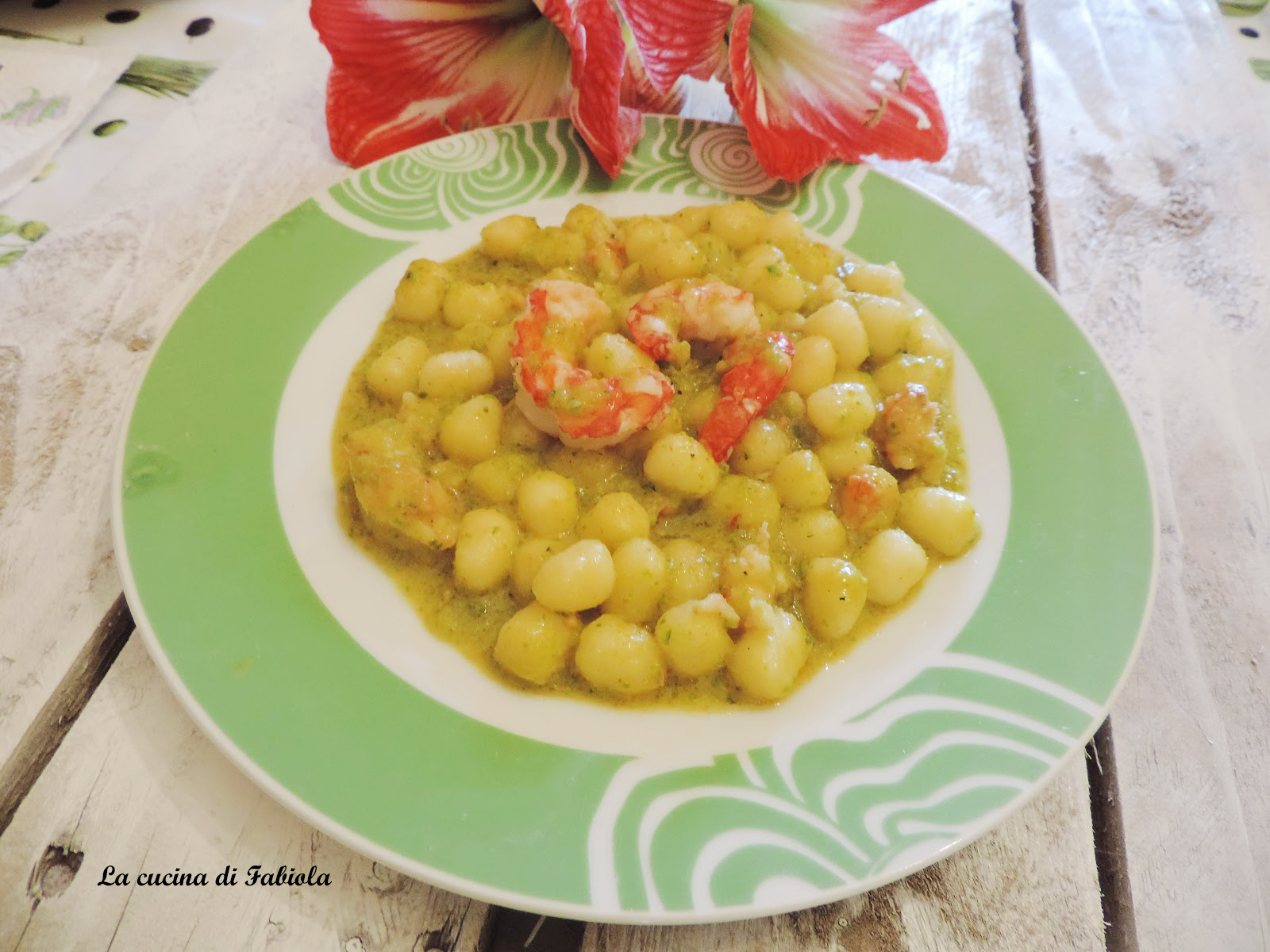 Gnocchi con pesto di zucchine e gamberi La cucina di Fabiola
