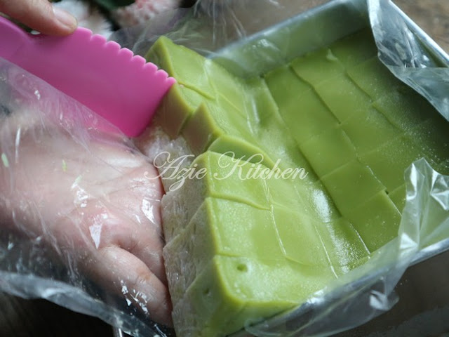 Kuih Seri Muka Istimewa Azie Kitchen 