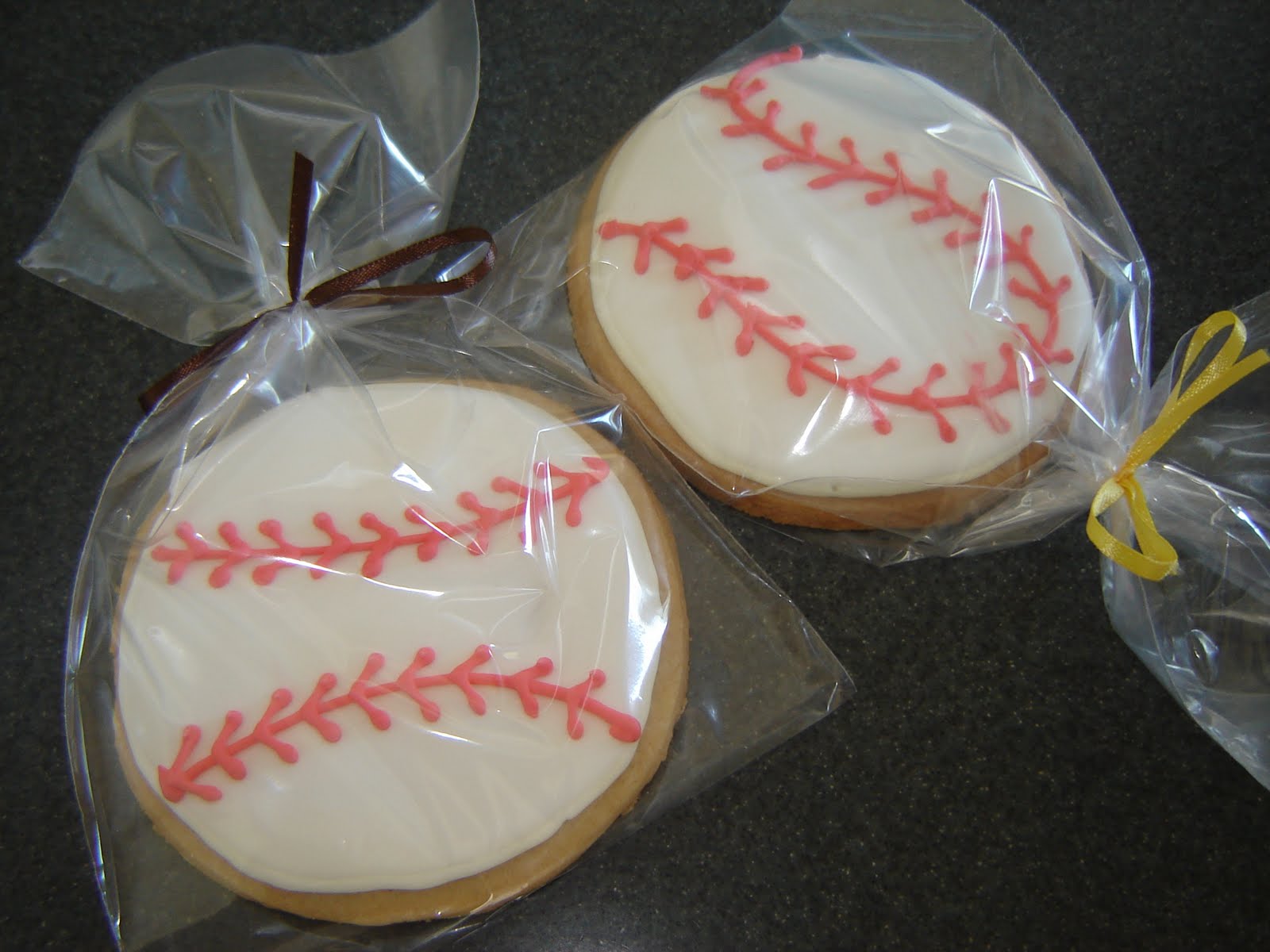 simplysweetbycarol Baseball (Sugar Cookie with Royal Icing)