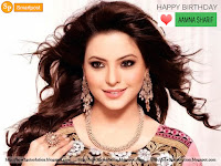 unbeatable face photo of aamna sharif with cute smile for for 38th birthday wishes in heavy designer jewelry [open hairstyle]