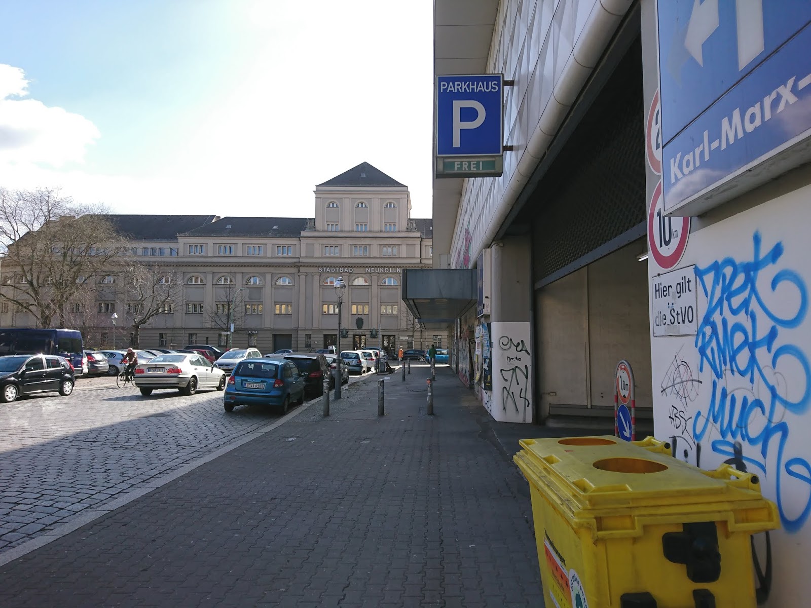 Oktober 2013 The Nina Edition