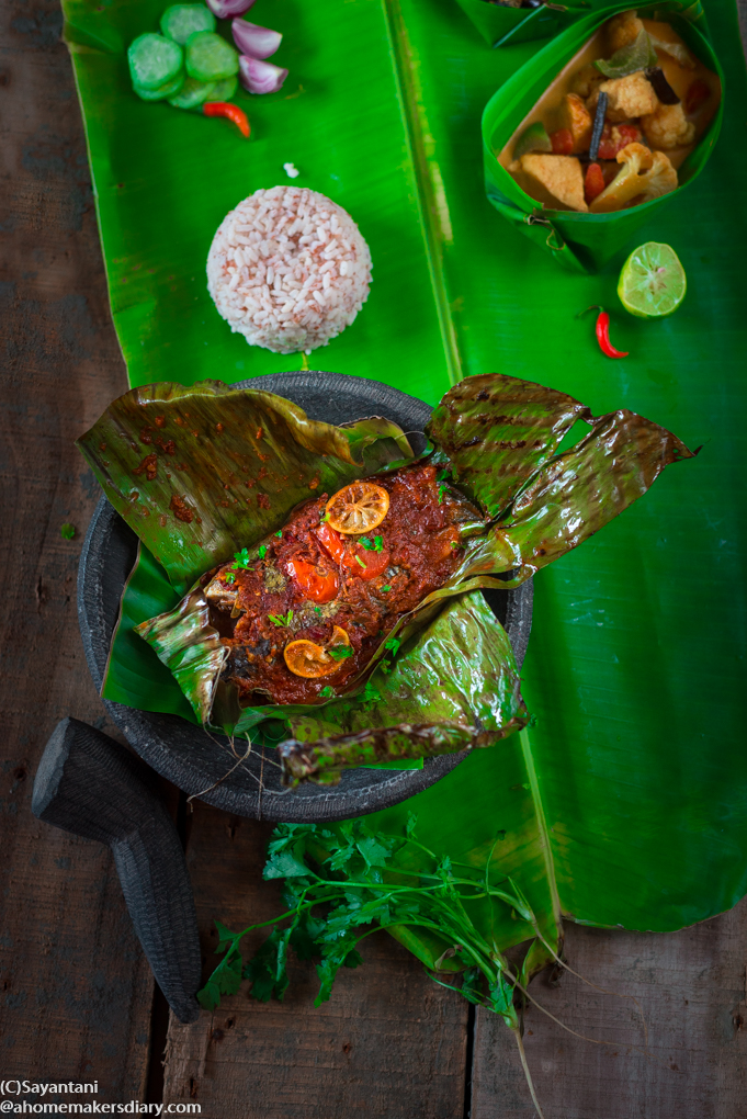Banana Leaf–Wrapped Green Curry Fish Recipe