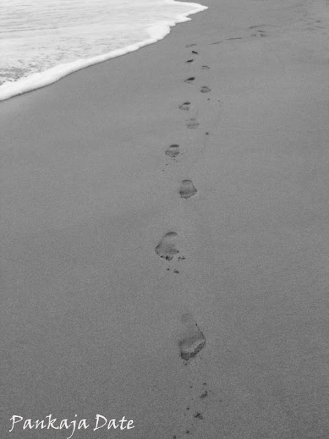 photokadha: Footprints
