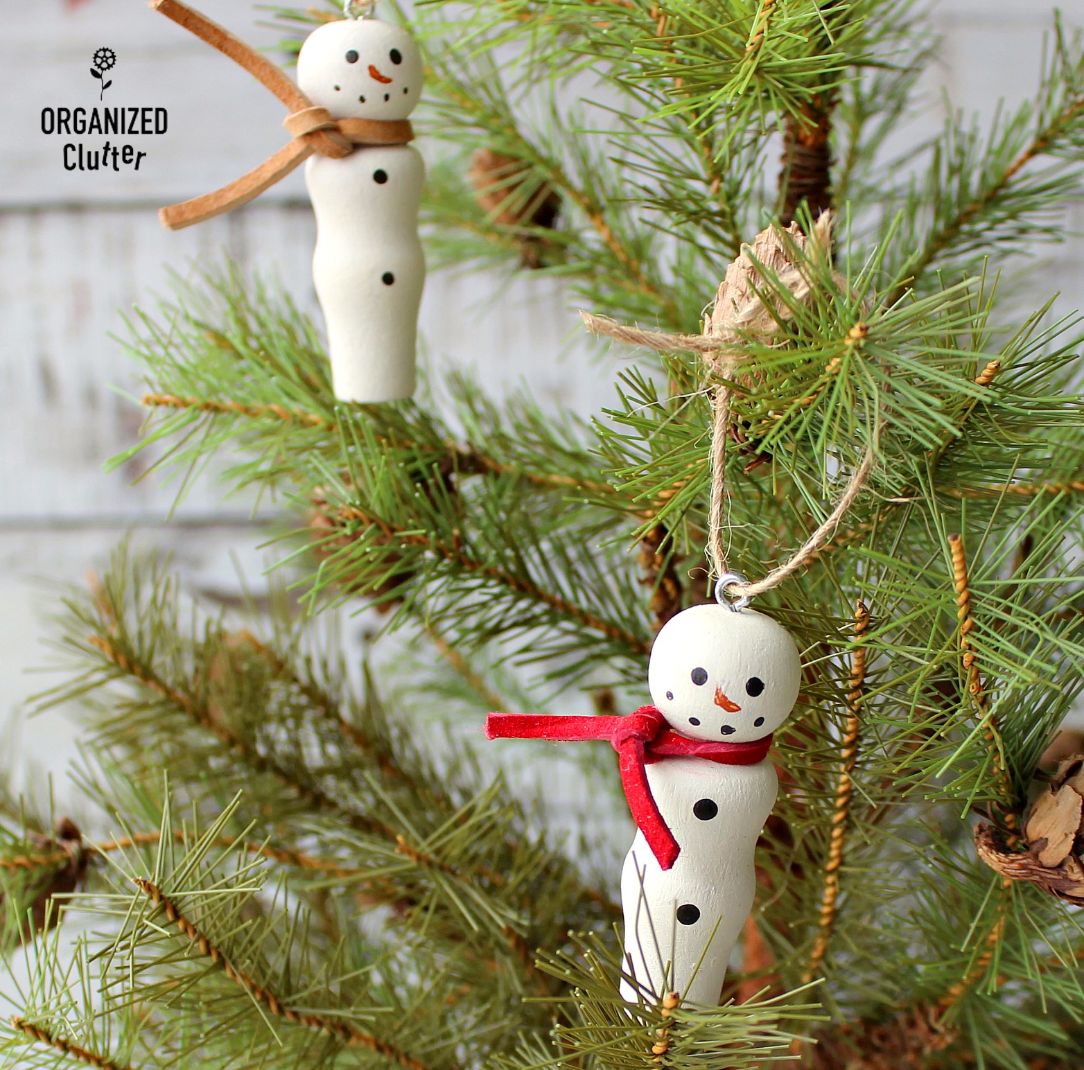 Easy DIY Wooden Peg Snowman Christmas Tree Ornaments Organized Clutter